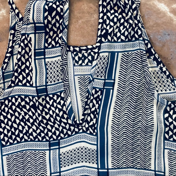 Cotton On Sheer Trapeze Geometric Print Small - Picture 5 of 6